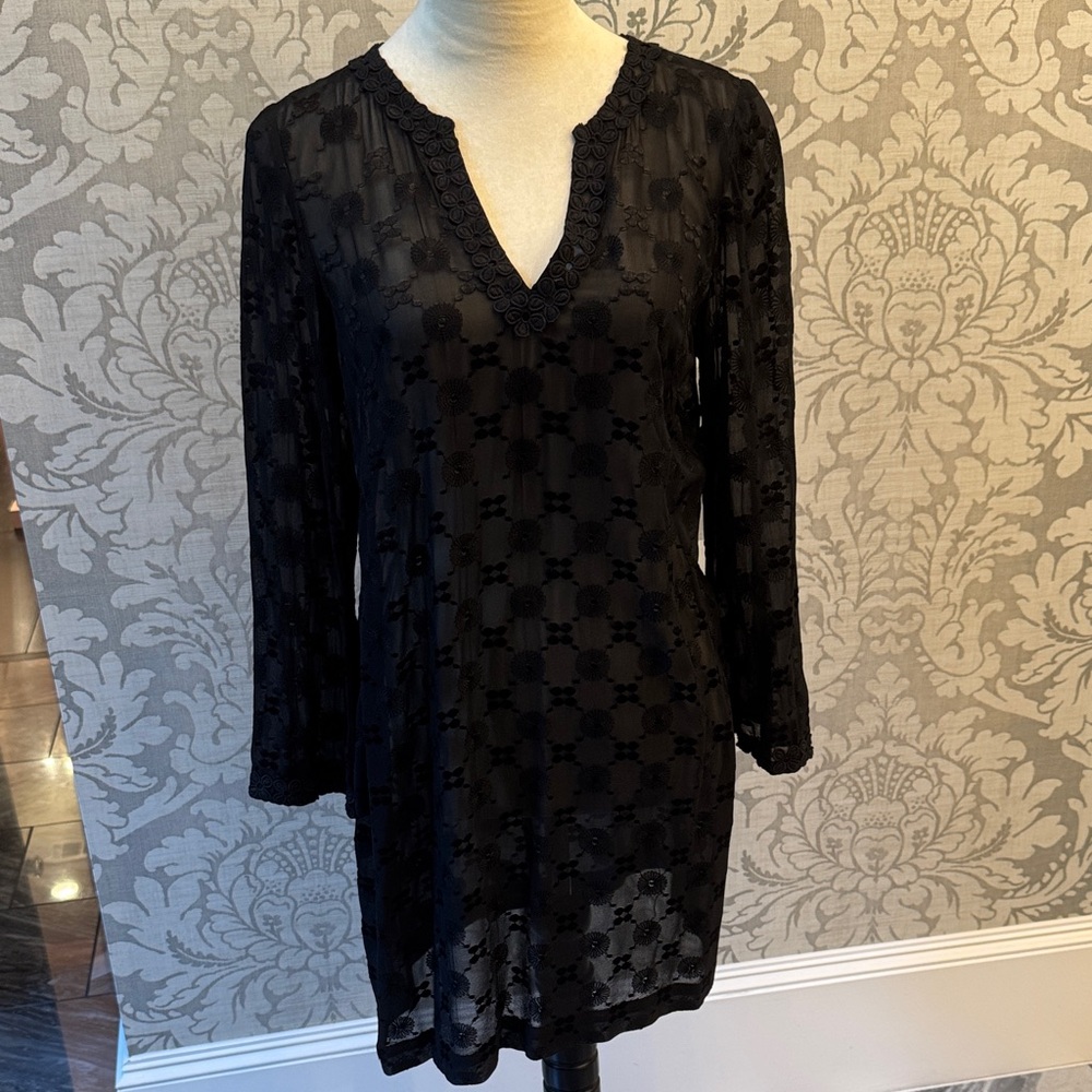 Trina Turk Elegant Black Lace Dress